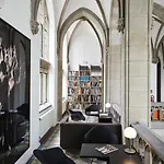 The Qvest Hideaway Hotell 4*