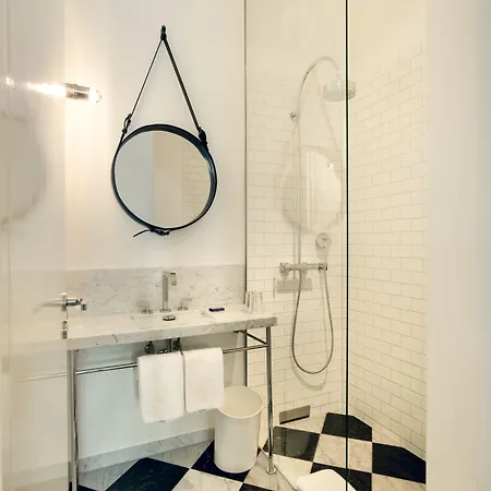 The Qvest Hideaway Hotel 4*