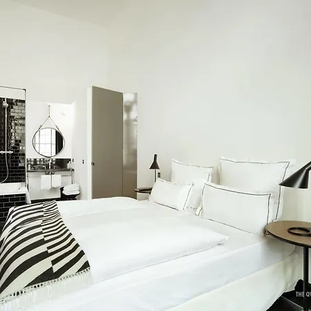 The Qvest Hideaway 4* Köln