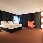 The Qvest Hideaway كولونيا