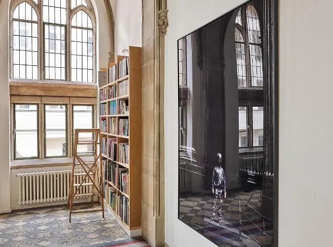 ホテル ザ クエスト ハイドアウェイ 4*