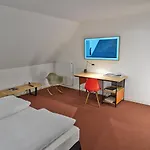 The Qvest Hideaway