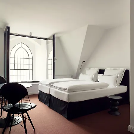 The Qvest Hideaway 4* Köln