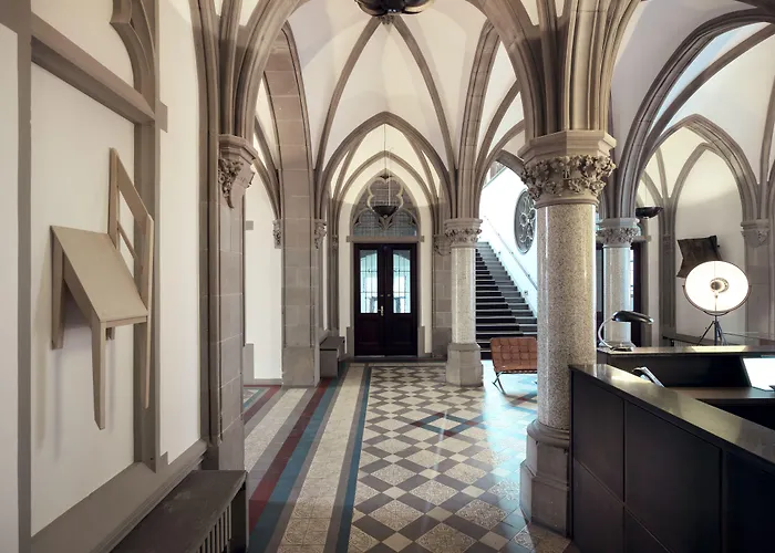 The Qvest Hideaway Hotel 4*