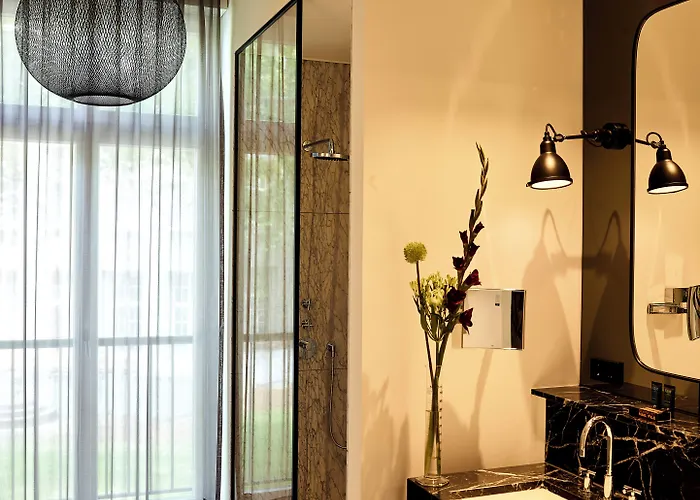 The Qvest Hideaway Hotel 4*