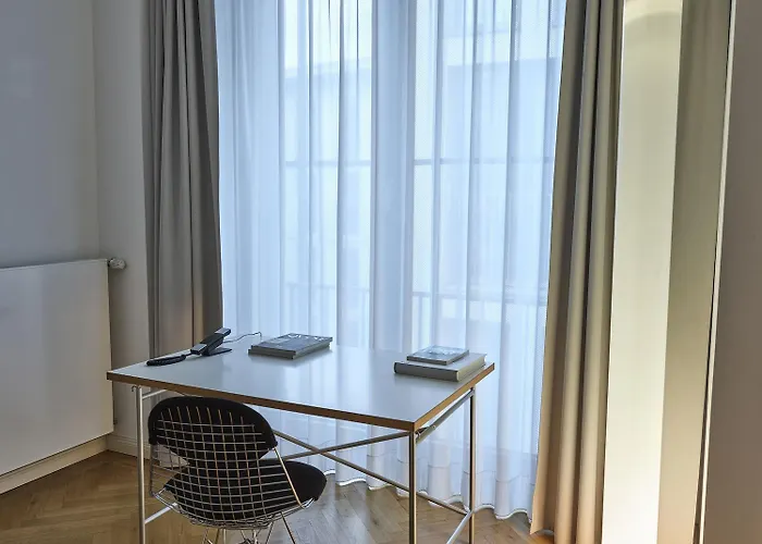 The Qvest Hideaway Κολωνία