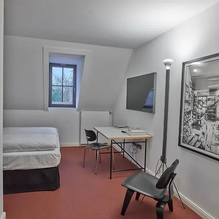 מלון The Qvest Hideaway 4*