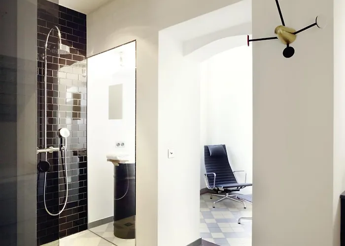 The Qvest Hideaway 4* Cologne